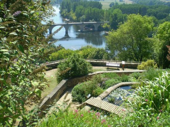 Domaine De La Vitrolle Hotel Limeuil Kültér fotó